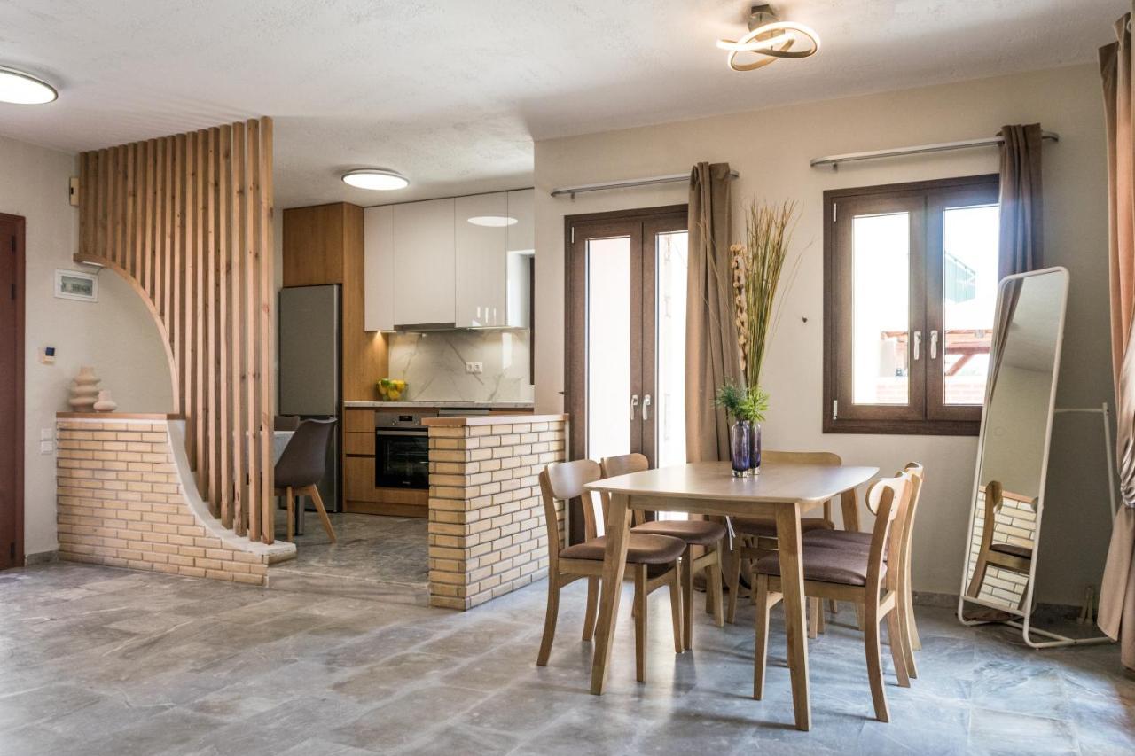 Niriides Luxury Villas 헐소니소스 외부 사진