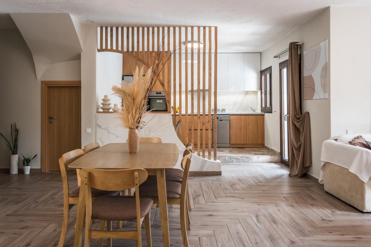 Niriides Luxury Villas 헐소니소스 외부 사진